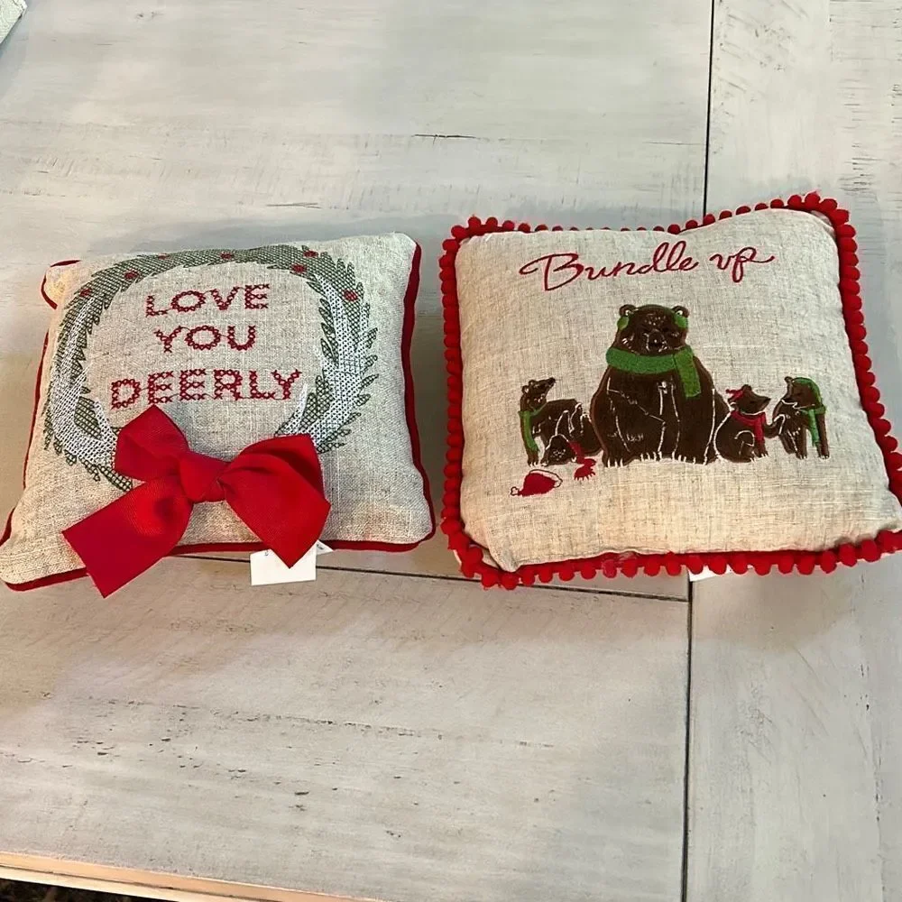 2 Christmas Pillows